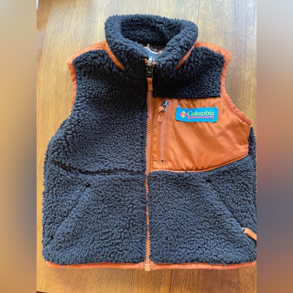Columbia reversible vest